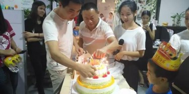 媳婦兒，就得哄......